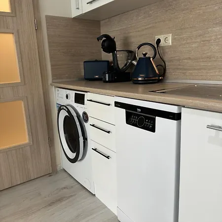 Elizi Summer House In South Bay Апартамент