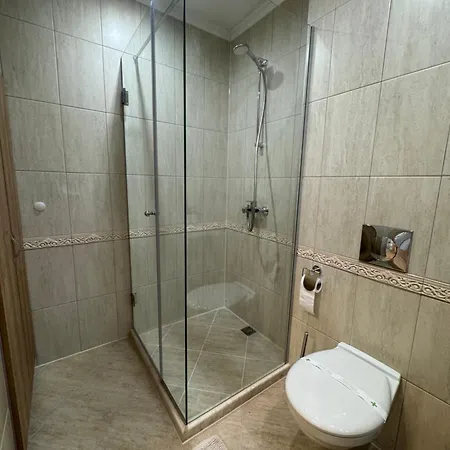 Апартамент Elizi Summer House In South Bay Варна