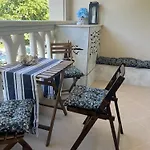 Elizi Summer House In South Bay Апартаменты Варна