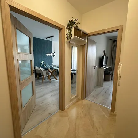 Elizi Summer House In South Bay Lejlighed *