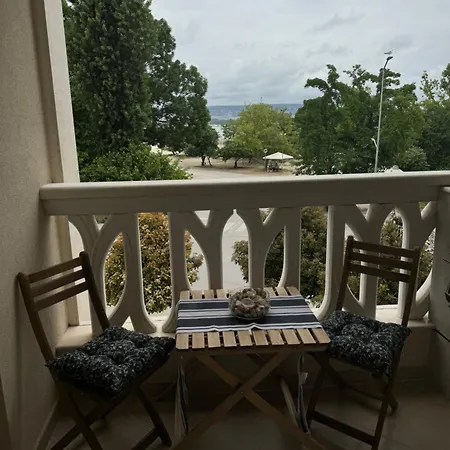 Elizi Summer House In South Bay Διαμέρισμα Βάρνα