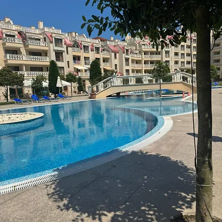 Elizi Summer House In South Bay * וארנה