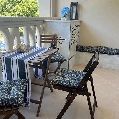Elizi Summer House In South Bay Διαμέρισμα Βάρνα